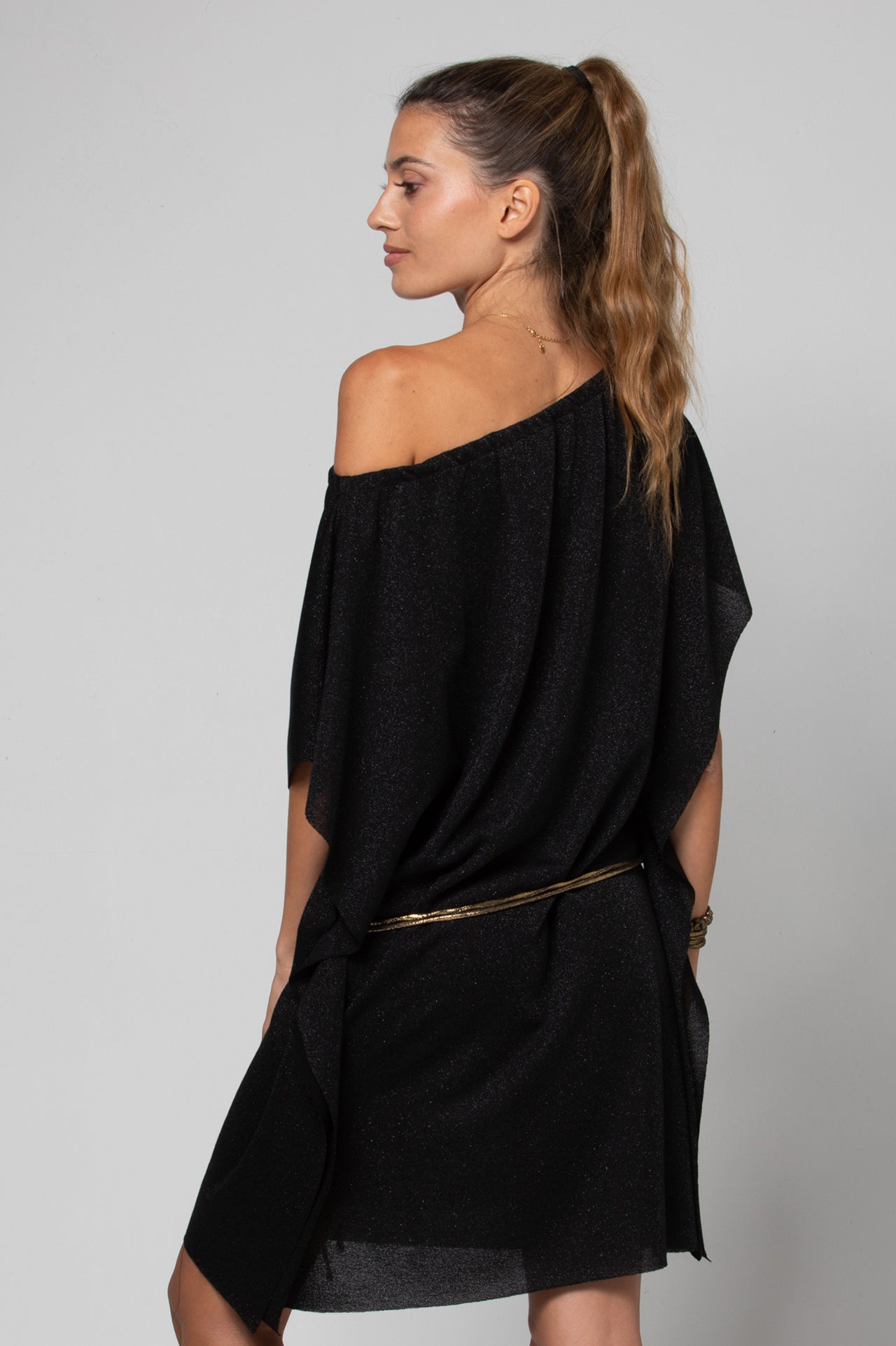 ROBE COURTE COL BARDOT CINTURÉE ENA LUREX BLACK