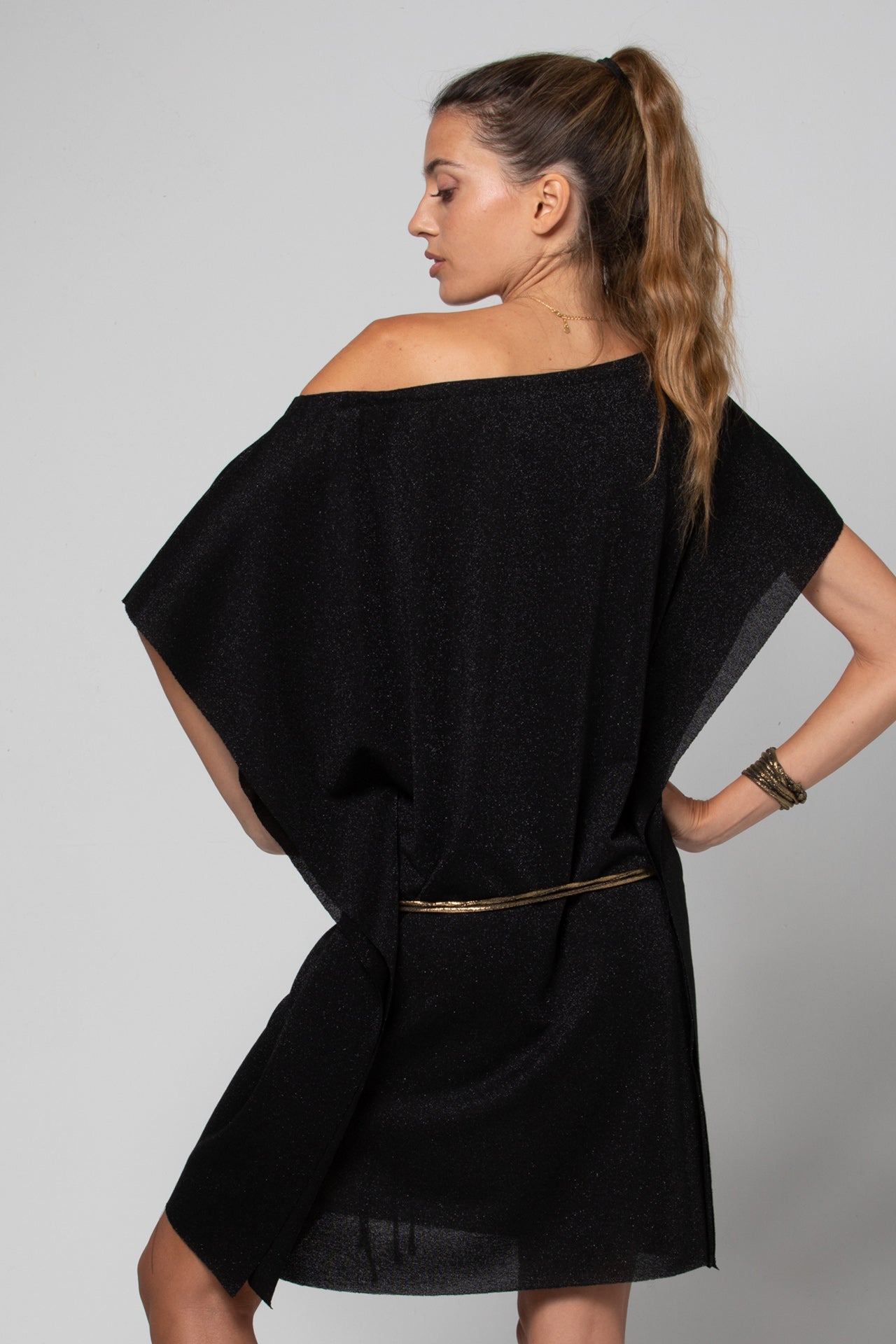 ROBE COURTE COL BARDOT CINTURÉE ENA LUREX BLACK