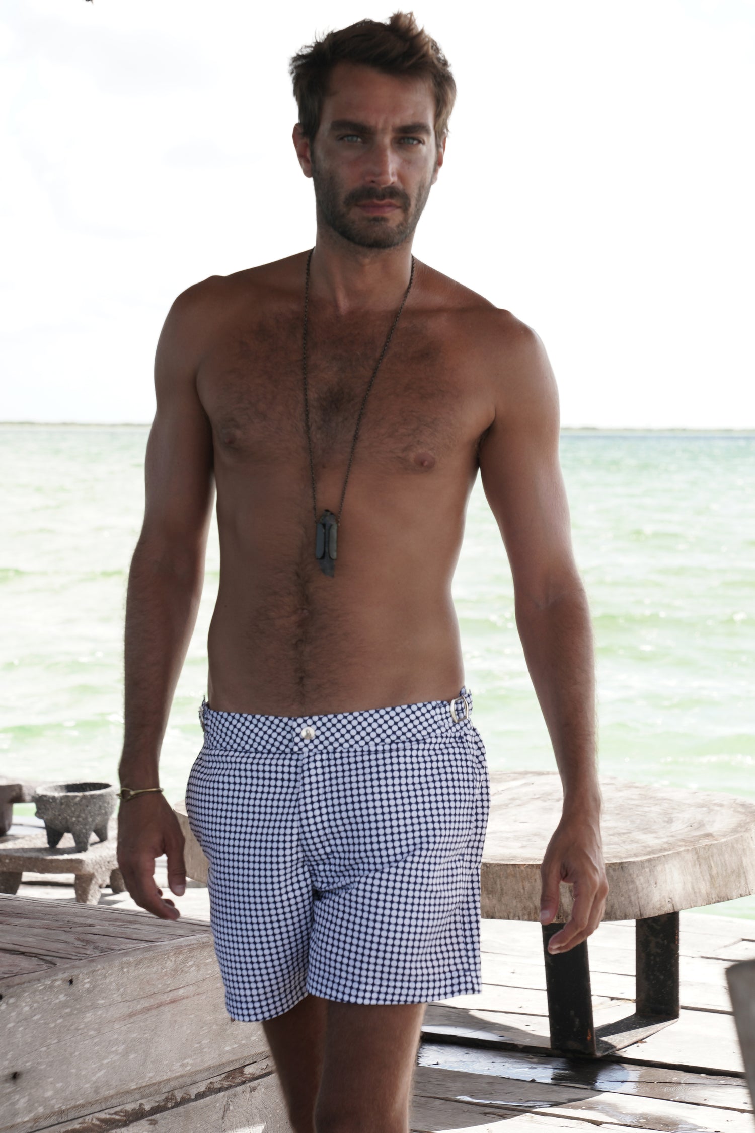 JOHN NAVY PEAS LOOP SHORTS