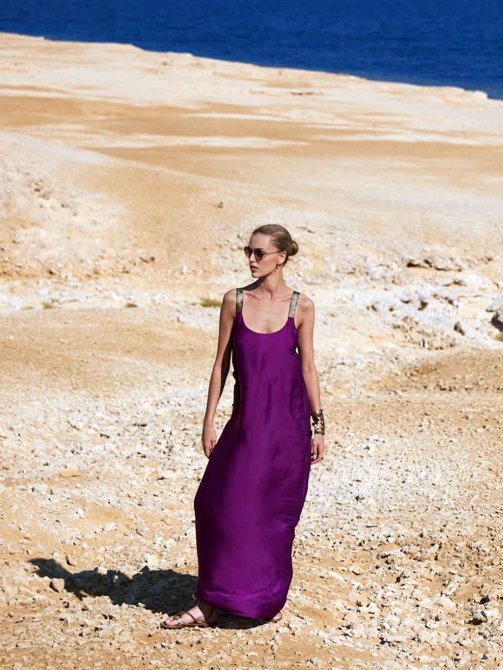 ALIA LILA LANGES RÜCKENFREIES KLEID