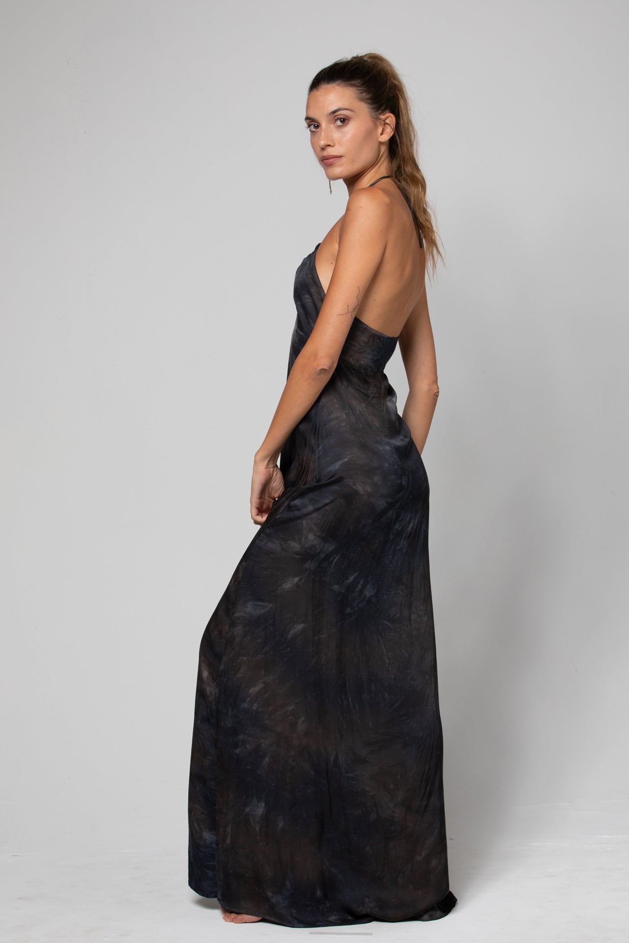 ROBE LONGUE À NOUER THEA IMPRIMÉ BLACK MALT