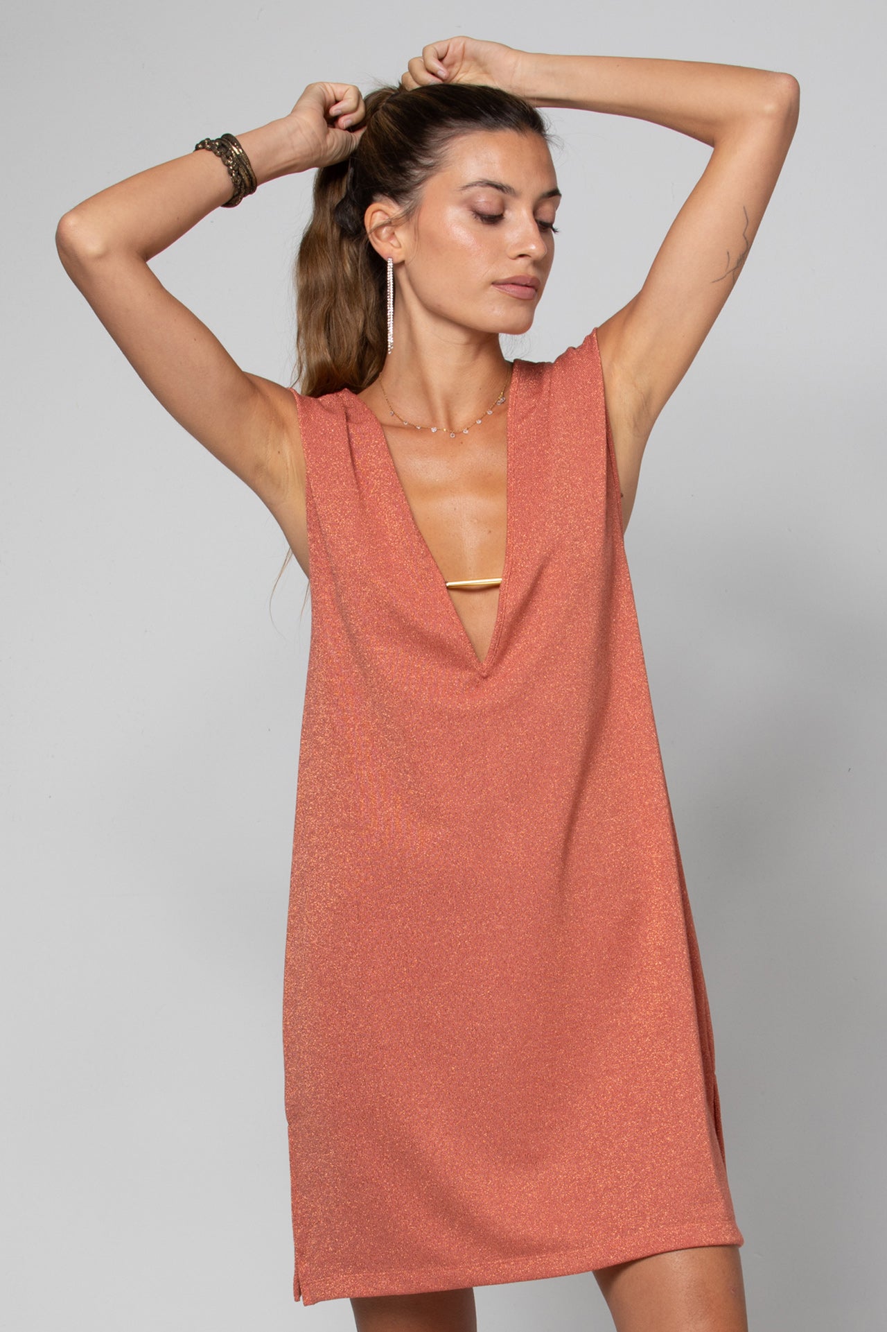 ROBE COURTE DÉCOLLETÉ EN V NOA LUREX COPPER