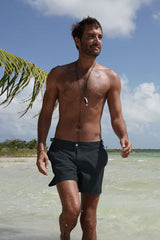 JOHN BLACK BEIGE SHORTS MIT SCHNALLE