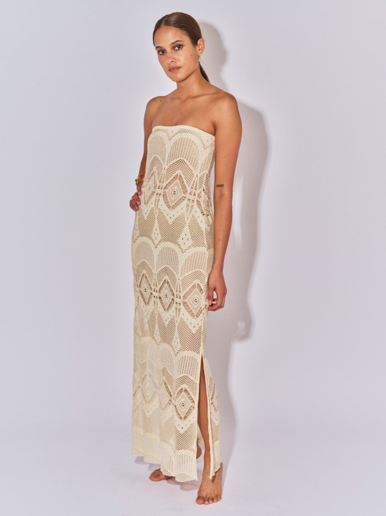 LANGES, GERADES HÄKELKLEID „LOUISE“ IN ECRU